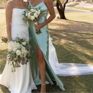 JAY DRESS
SHINY SATIN SAGE